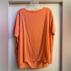 EUC Lululemon Back in Action Short Sleeve Shirt